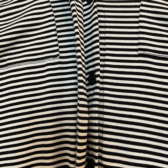 NWOT Lauren Ralph Lauren Jersey Top Size Small - Picture 4 of 7